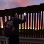 Por que os EUA começaram a deportar venezuelanos para a Colômbia - 04/02/2022 - Mundo