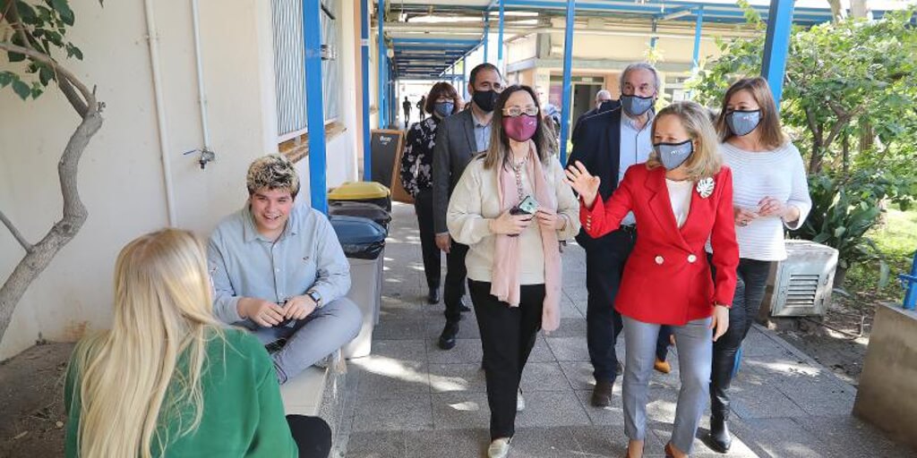 «No pido un viaje a la Luna, sólo que mi hijo estudie también en castellano»
