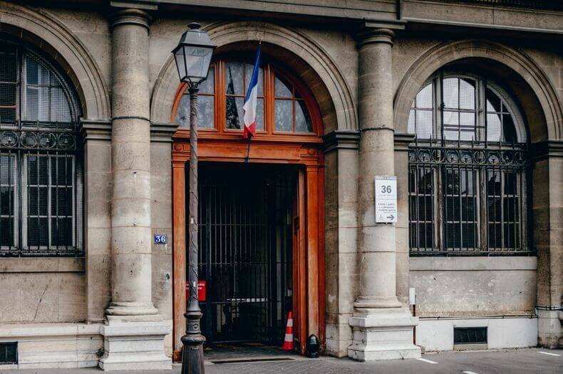 un dossier complexe à nouveau devant la justice