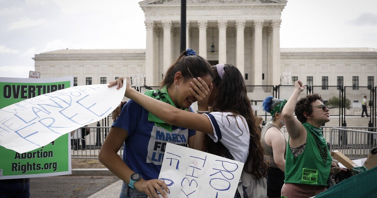 Supreme Court overturns Roe vs. Wade abortion ruling